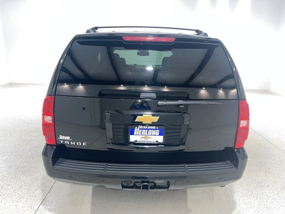 2013 Chevrolet Tahoe 3rd Gen - Image 4 of 21