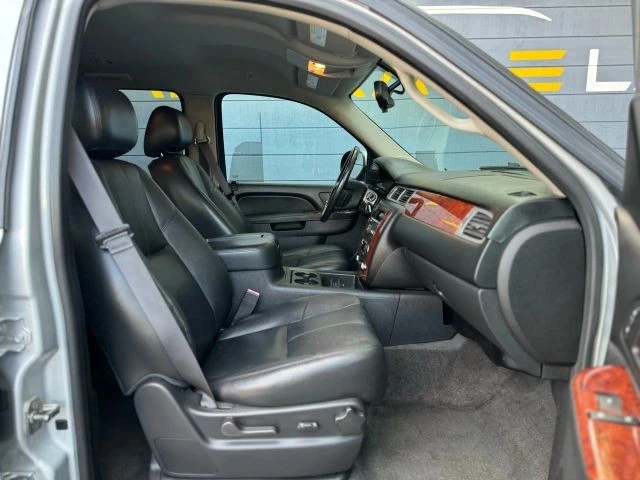 2013 Chevrolet Tahoe 3rd Gen - Image 11 of 15