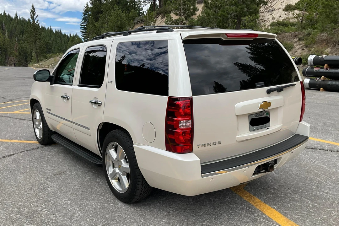 2013 Chevrolet Tahoe 4th Gen - Image 6 of 31