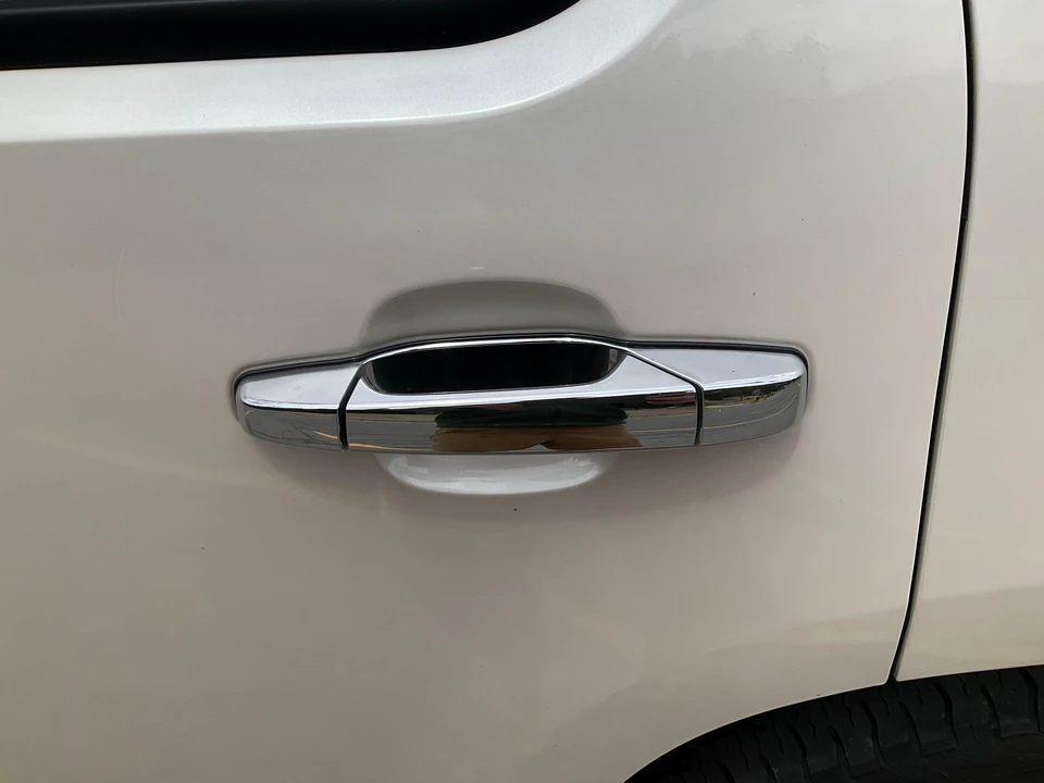 2013 Chevrolet Tahoe 4th Gen - Image 14 of 31