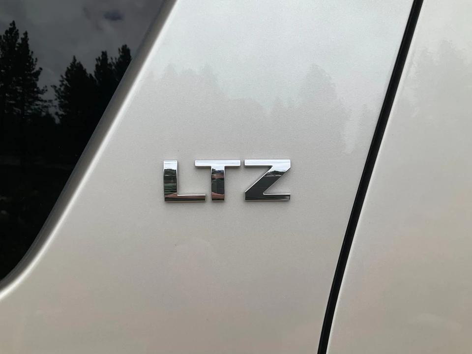 2013 Chevrolet Tahoe 4th Gen - Image 15 of 31