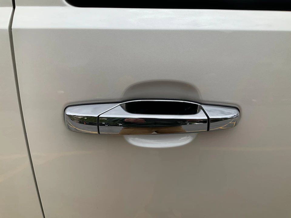 2013 Chevrolet Tahoe 4th Gen - Image 23 of 31