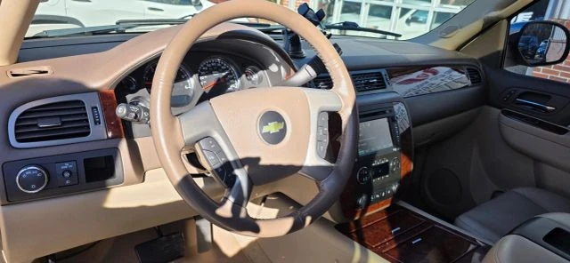 2013 Chevrolet Tahoe 3rd Gen - Image 12 of 20