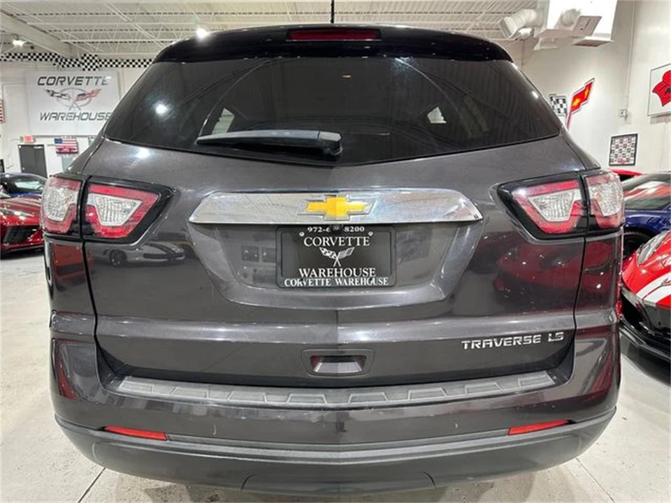 2013 Chevrolet Traverse - Image 8 of 11