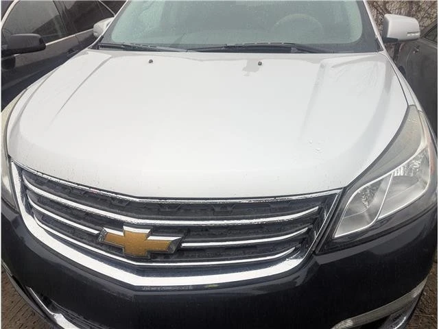2013 Chevrolet Traverse - Image 2 of 9