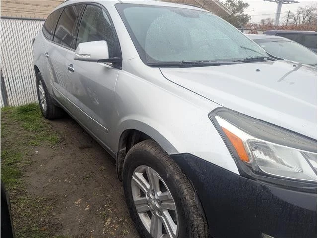 2013 Chevrolet Traverse - Image 3 of 9