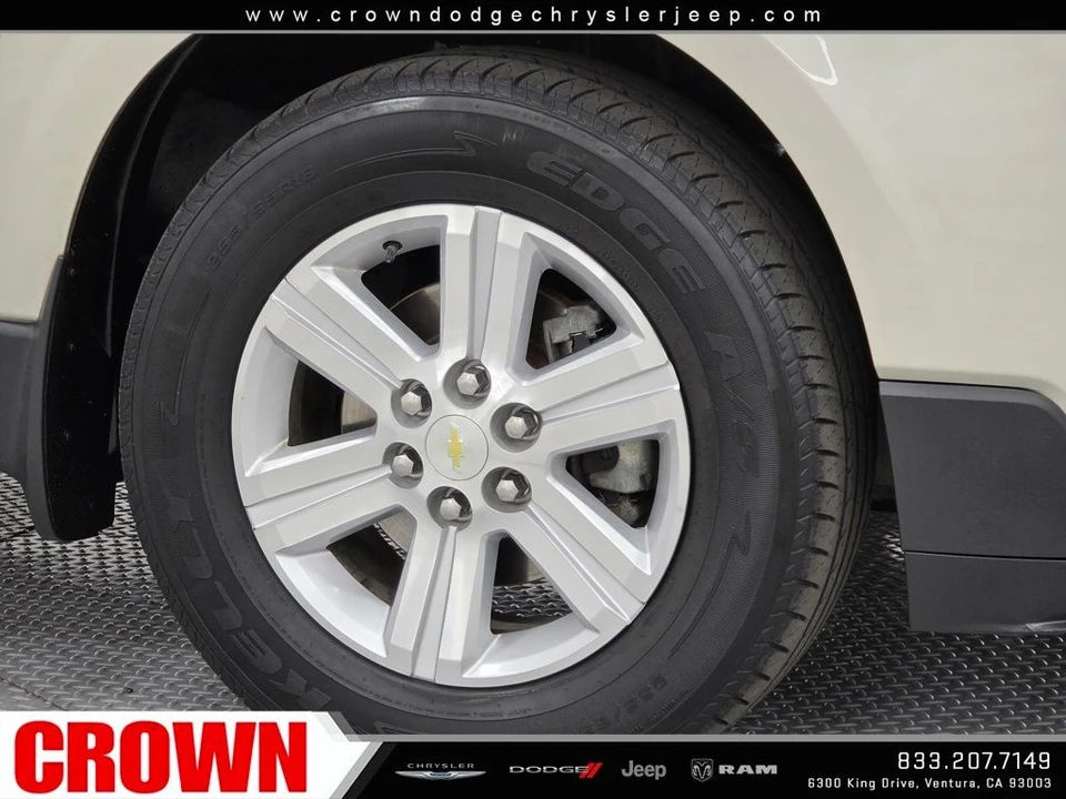 2013 Chevrolet Traverse - Image 9 of 12