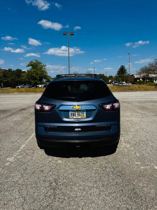 2013 Chevrolet Traverse - Image 6 of 17