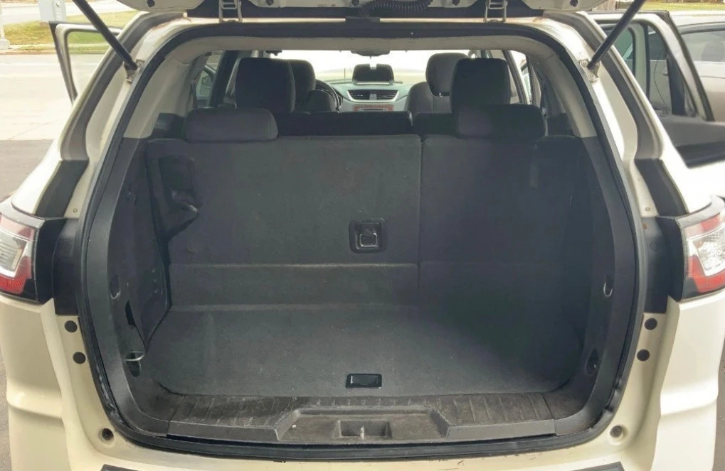 2013 Chevrolet Traverse - Image 10 of 11