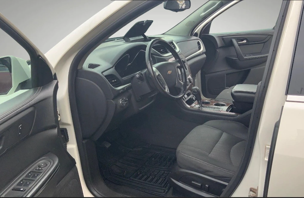 2013 Chevrolet Traverse - Image 7 of 11