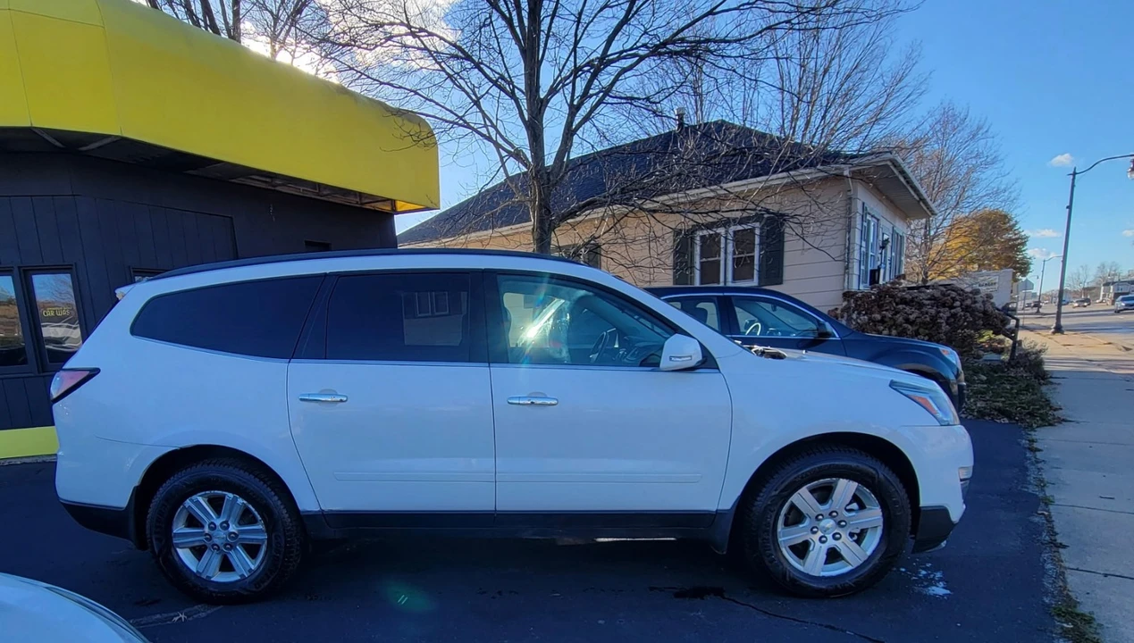 2013 Chevrolet Traverse - Image 5 of 11
