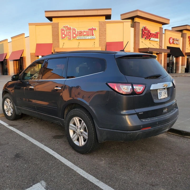 2013 Chevrolet Traverse - Image 3 of 9