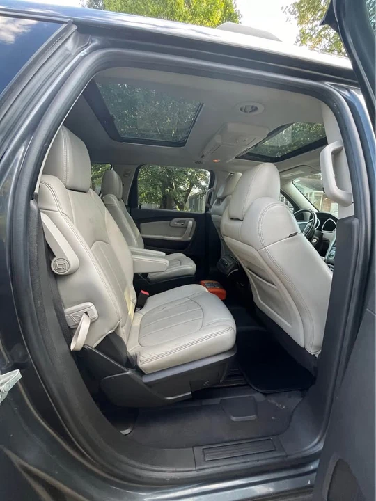 2013 Chevrolet Traverse - Image 8 of 13
