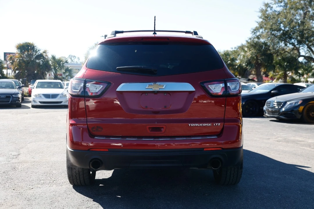 2013 Chevrolet Traverse - Image 7 of 12