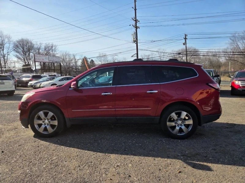 2013 Chevrolet Traverse - Image 10 of 12
