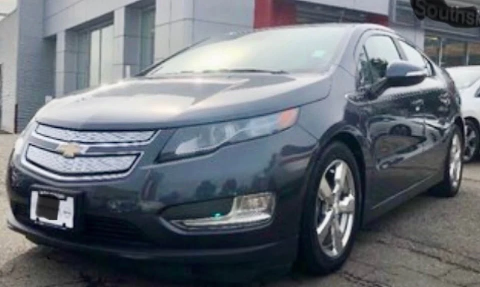 2013 Chevrolet Volt - Image 2 of 10