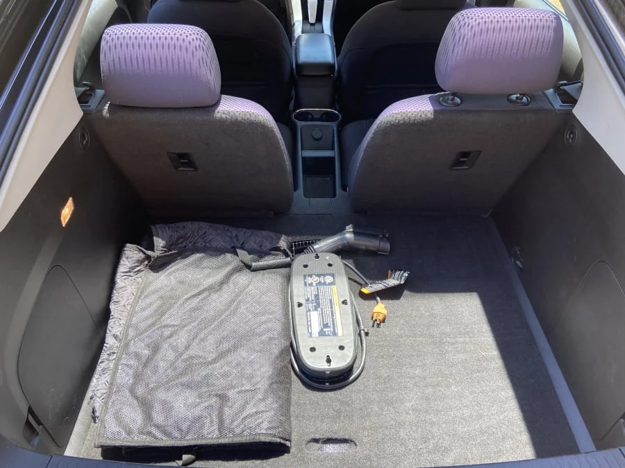 2013 Chevrolet Volt - Image 11 of 17