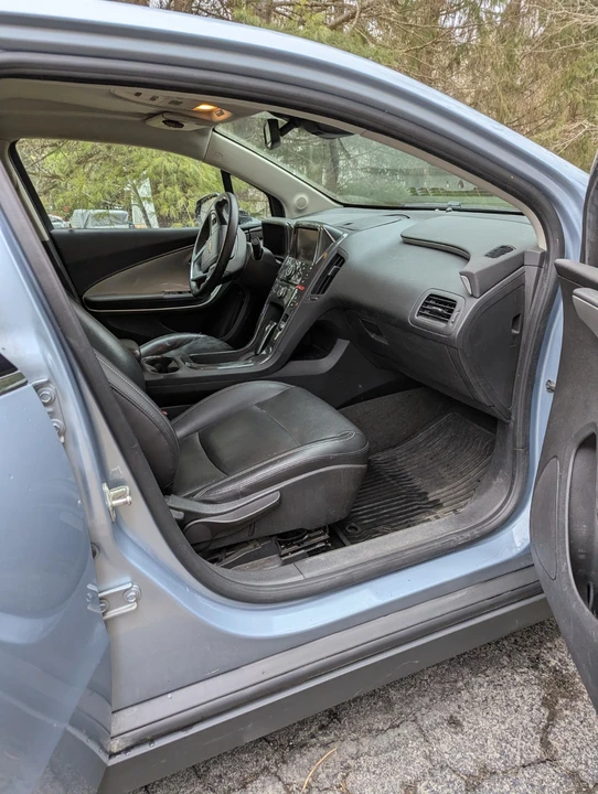 2013 Chevrolet Volt - Image 19 of 21