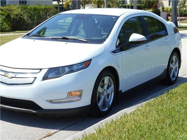 2013 Chevrolet Volt - Image 5 of 12