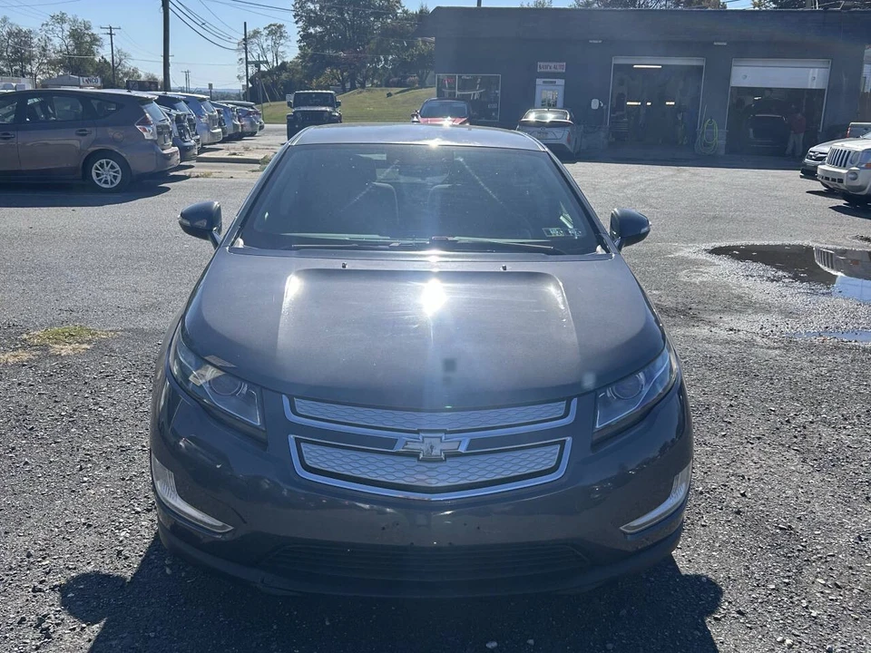 2013 Chevrolet Volt - Image 2 of 19