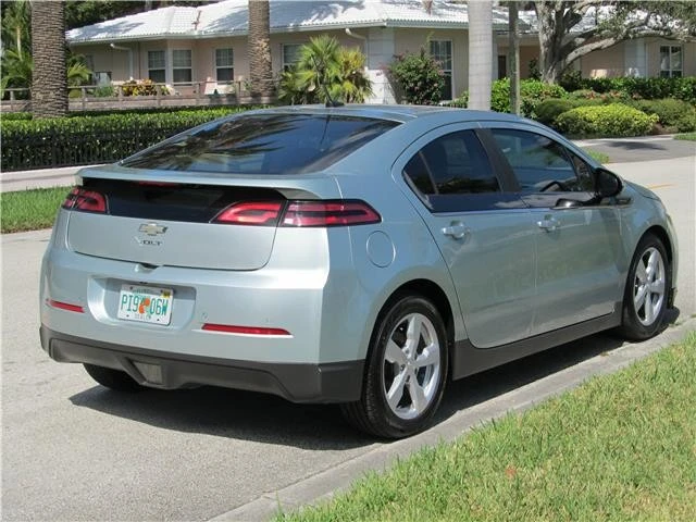 2013 Chevrolet Volt - Image 9 of 12