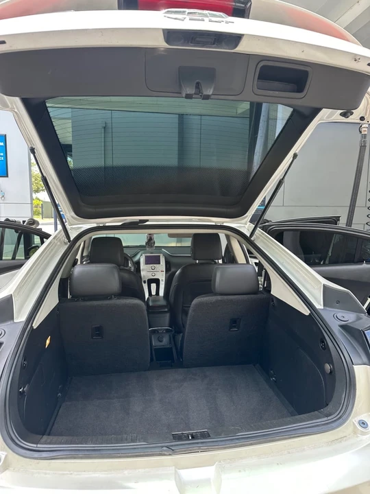 2013 Chevrolet Volt - Image 13 of 18