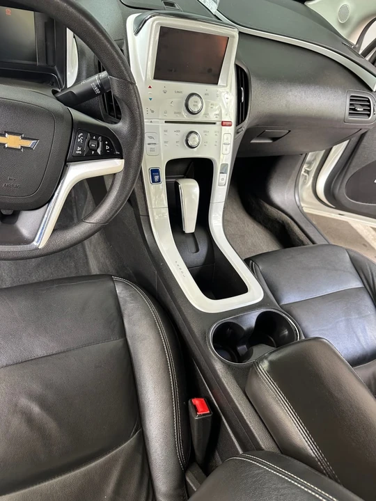 2013 Chevrolet Volt - Image 17 of 18