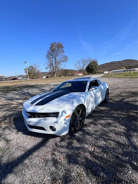 2013 Chevrolet Camaro 5th Gen - Image 2 of 9