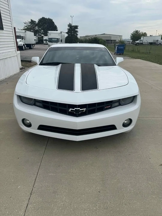 2013 Chevrolet Camaro 5th Gen - Image 2 of 19