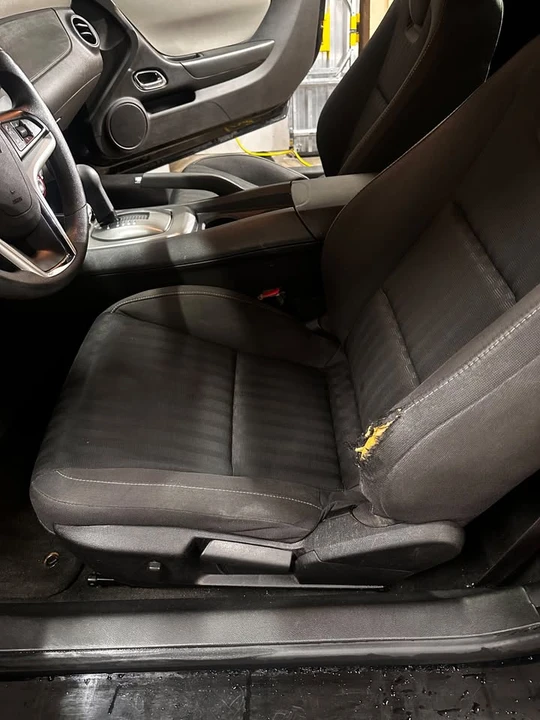 2013 Chevrolet Camaro 5th Gen - Image 15 of 17