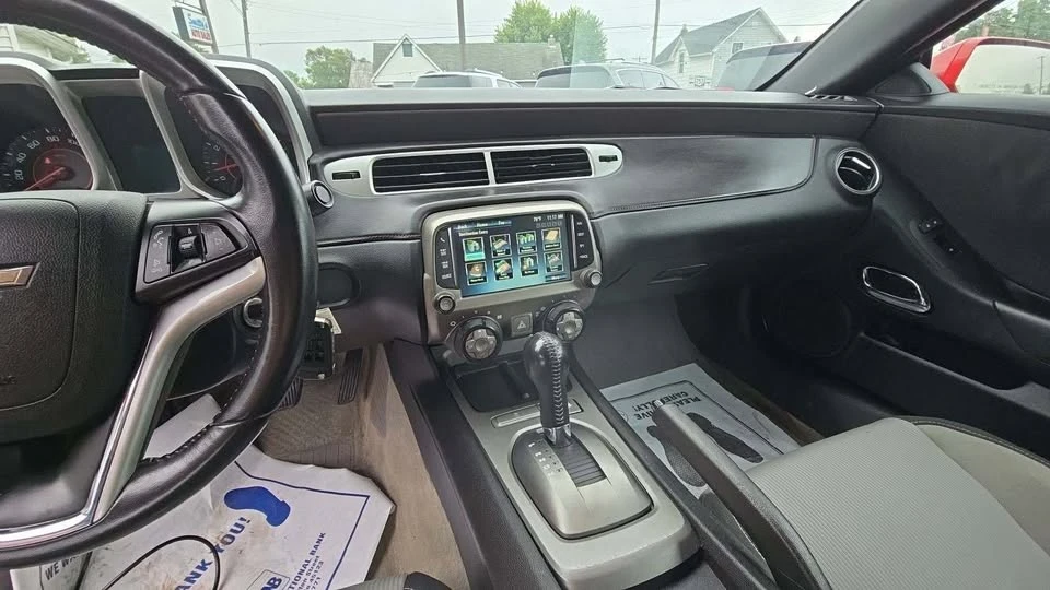 2013 Chevrolet Camaro 5th Gen - Image 6 of 13