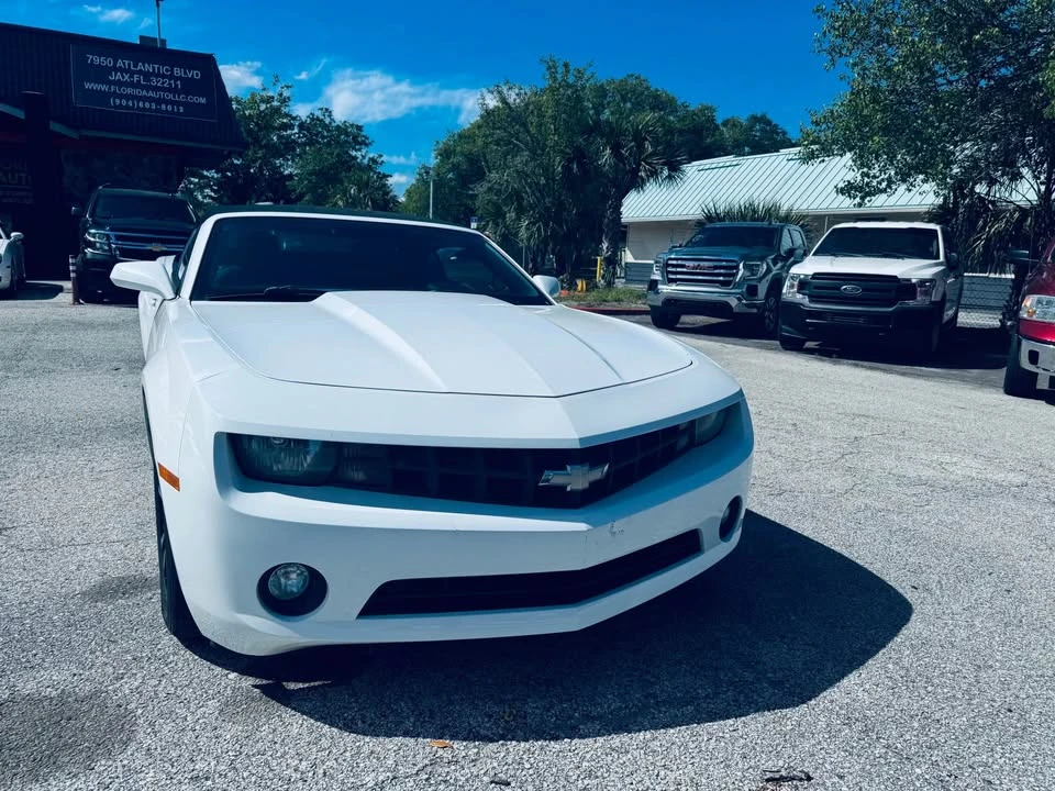 2013 Chevrolet Camaro 5th Gen - Image 2 of 17