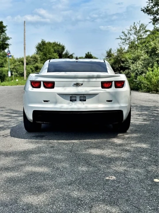 2013 Chevrolet Camaro 5th Gen - Image 4 of 15