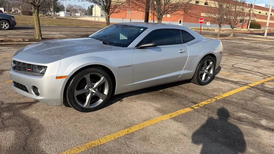 2013 Chevrolet Camaro 5th Gen - Image 2 of 9