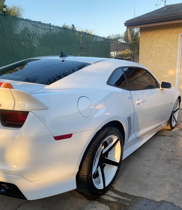 2013 Chevrolet Camaro 5th Gen - Image 2 of 3
