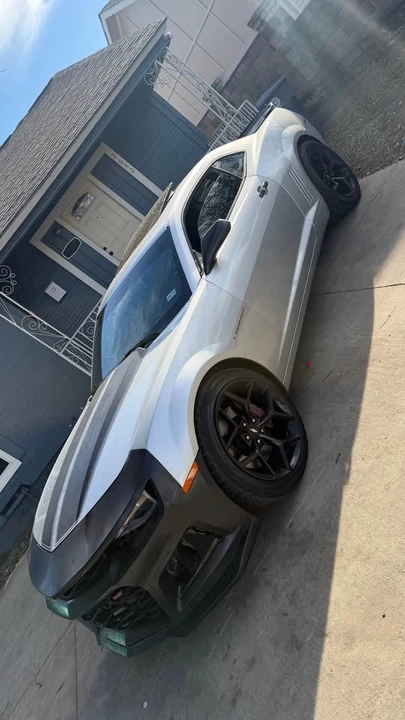 2013 Chevrolet Camaro SS 5th Gen - Image 9 of 12