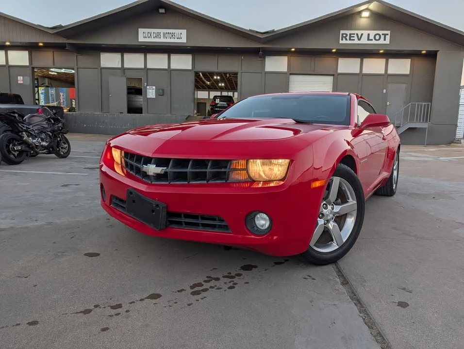 2013 Chevrolet Camaro 5th Gen - Image 2 of 15
