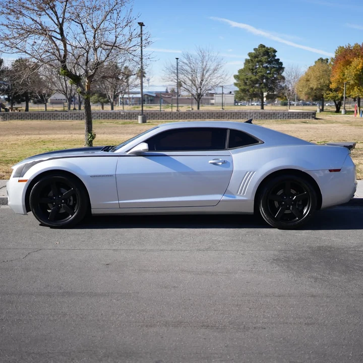 2013 Chevrolet Camaro 5th Gen - Image 2 of 17