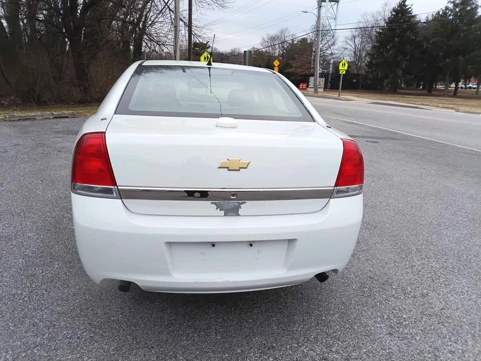 2013 Chevrolet Caprice - Image 7 of 11