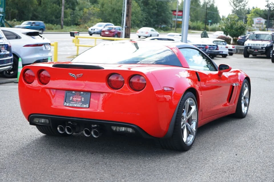 2013 Chevrolet Corvette C6 - Image 2 of 15