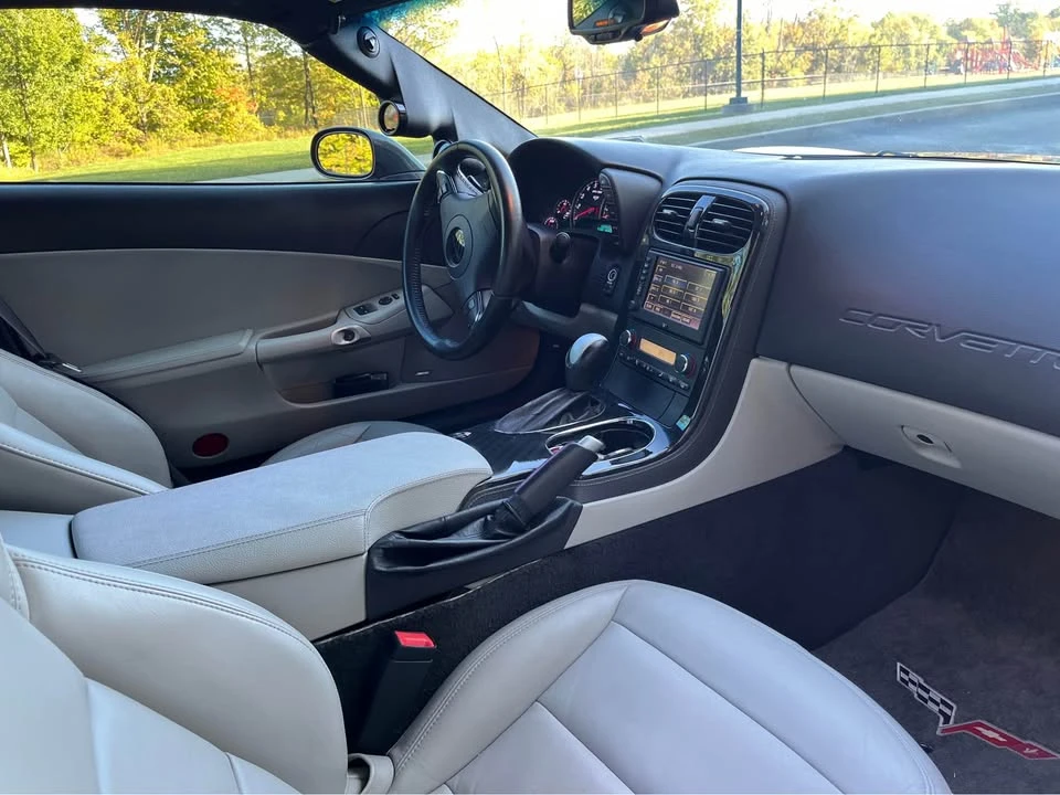 2013 Chevrolet Corvette C6 - Image 16 of 20