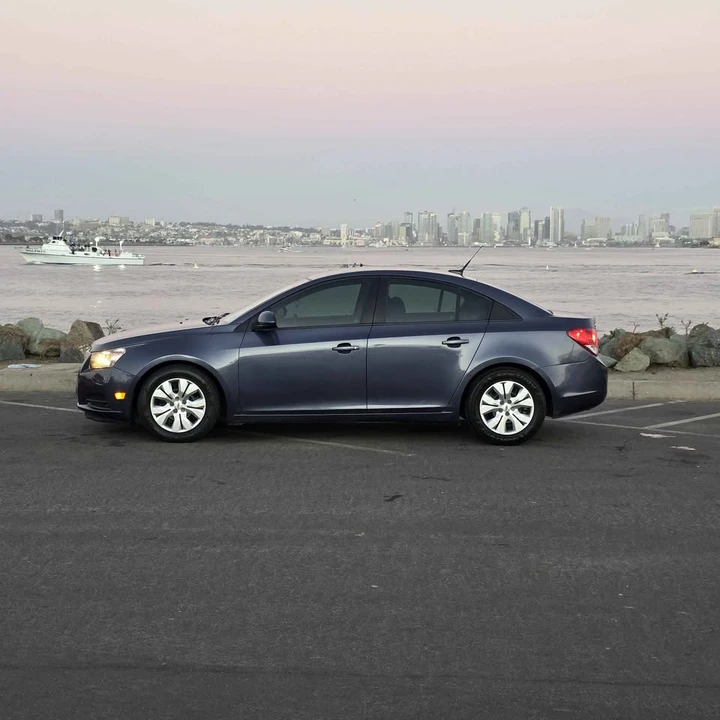 2013 Chevrolet Cruze - Image 3 of 8