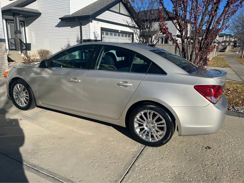 2013 Chevrolet Cruze - Image 2 of 8