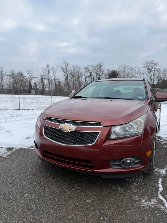 2013 Chevrolet Cruze - Image 2 of 12