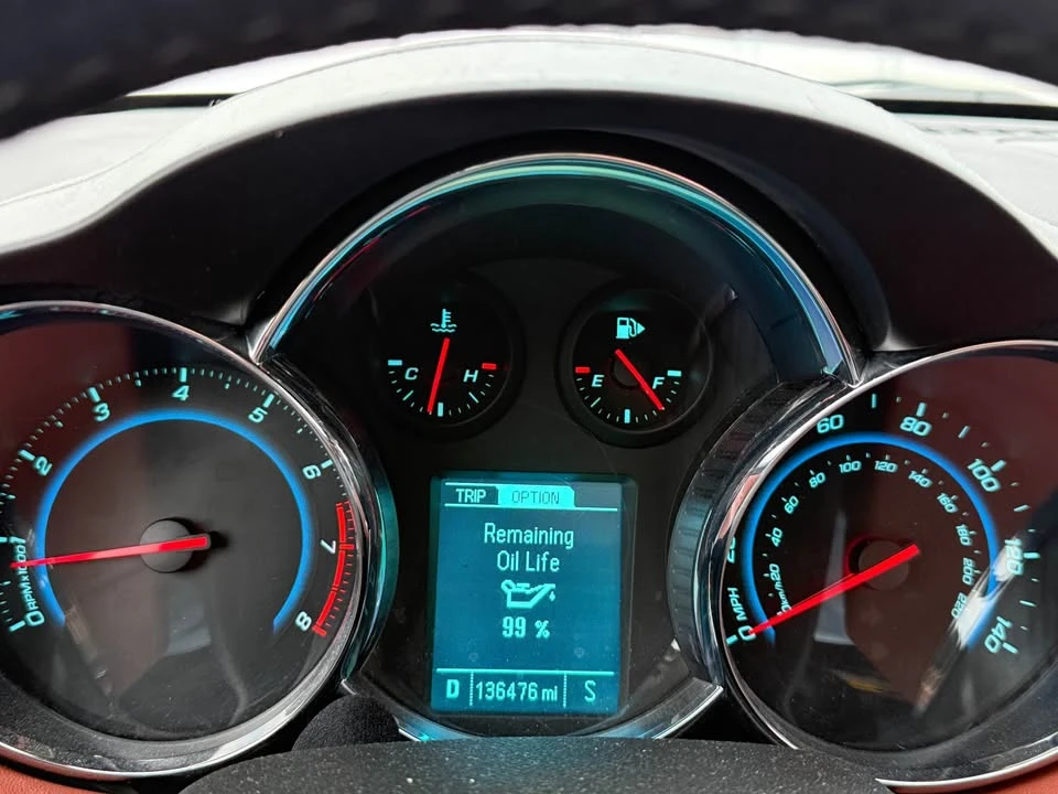 2013 Chevrolet Cruze - Image 11 of 12