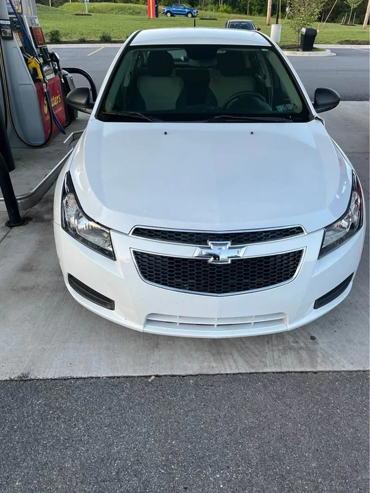 2013 Chevrolet Cruze - Image 8 of 12