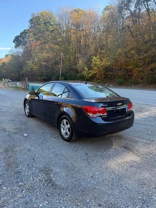 2013 Chevrolet Cruze - Image 2 of 8
