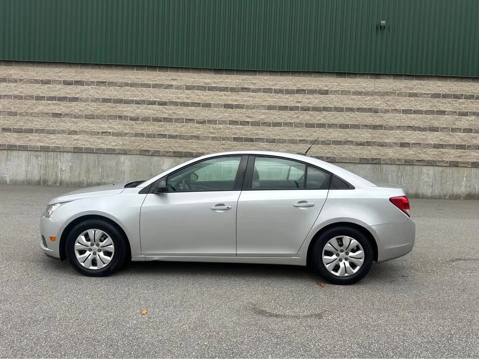 2013 Chevrolet Cruze - Image 5 of 19
