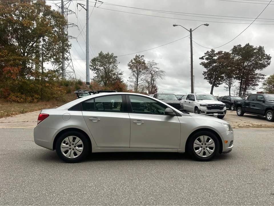 2013 Chevrolet Cruze - Image 4 of 19