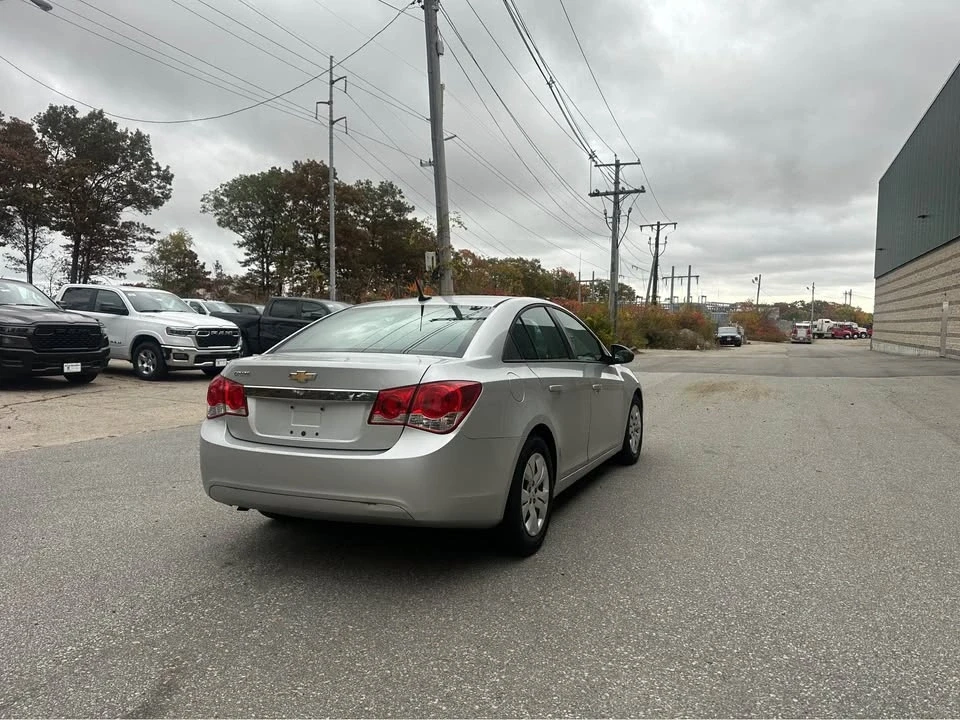 2013 Chevrolet Cruze - Image 7 of 19